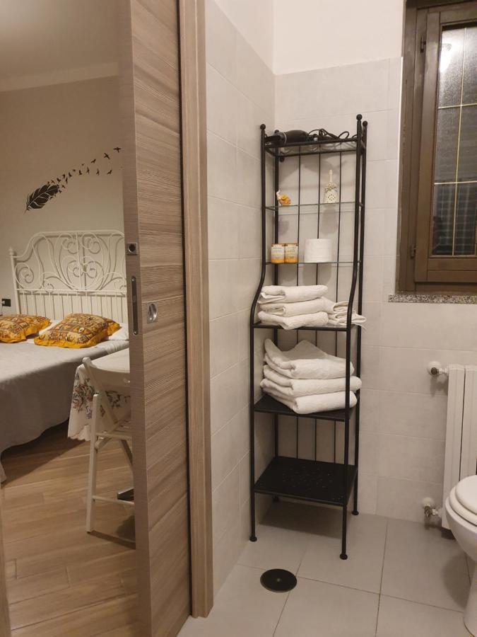 B&B Tre Passi Dalla Torre Монтесаркьо Экстерьер фото