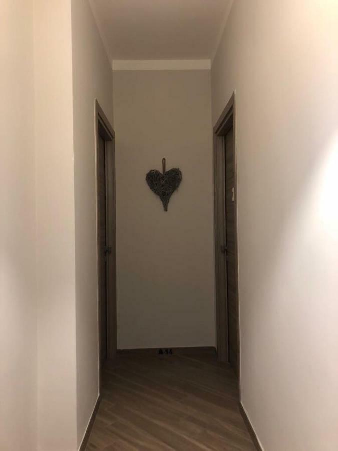 B&B Tre Passi Dalla Torre Монтесаркьо Экстерьер фото