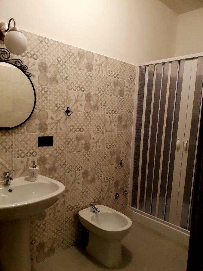 B&B Tre Passi Dalla Torre Монтесаркьо Экстерьер фото