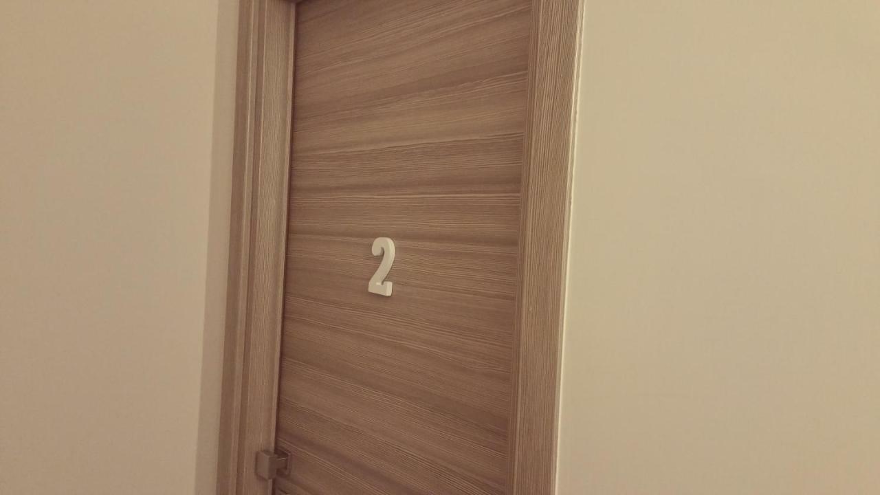 B&B Tre Passi Dalla Torre Монтесаркьо Экстерьер фото